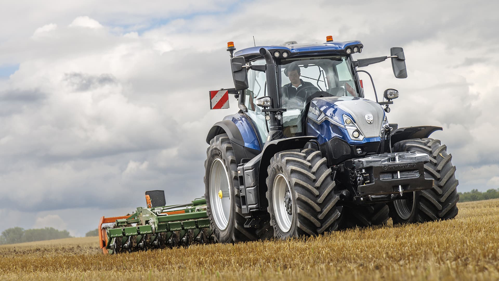 New Holland T7 SWB